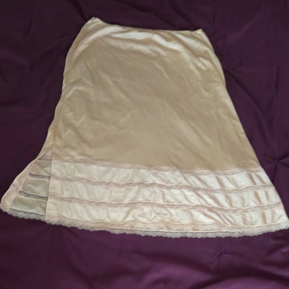 Elegant Cream Lace Trim Slip Skirt